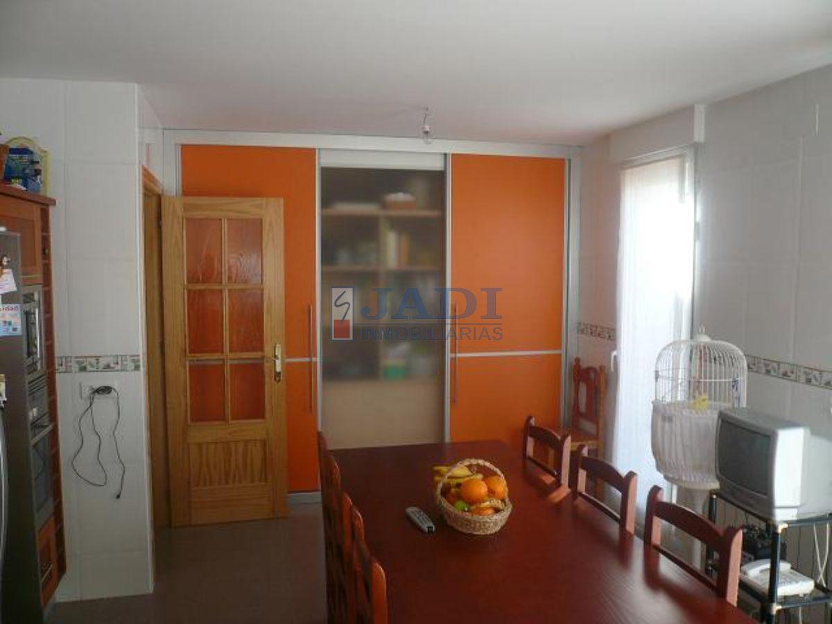 For sale of house in Valdepeñas