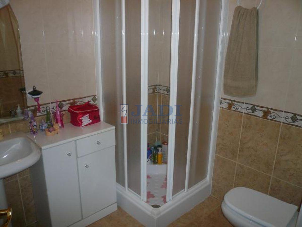 For sale of house in Valdepeñas
