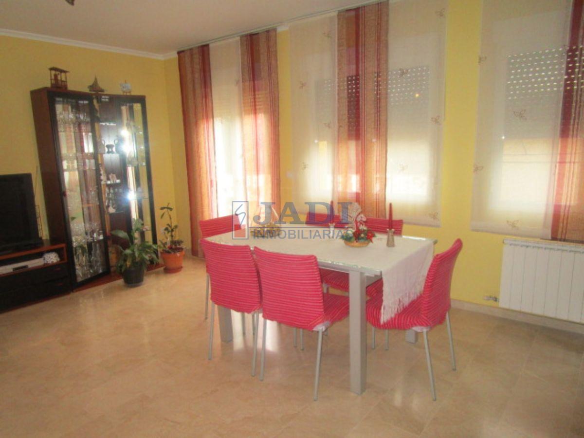 For sale of house in Valdepeñas