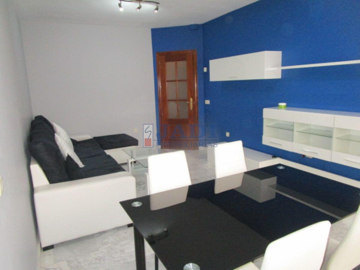 For rent of flat in Valdepeñas