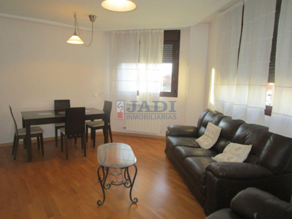 For sale of flat in Valdepeñas