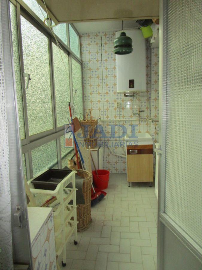 For sale of flat in Valdepeñas