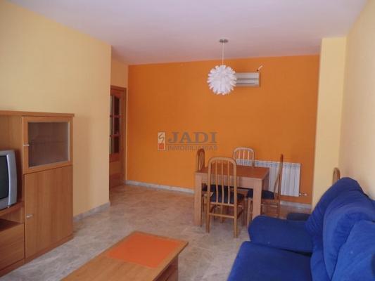 Venta de piso en Valdepeñas