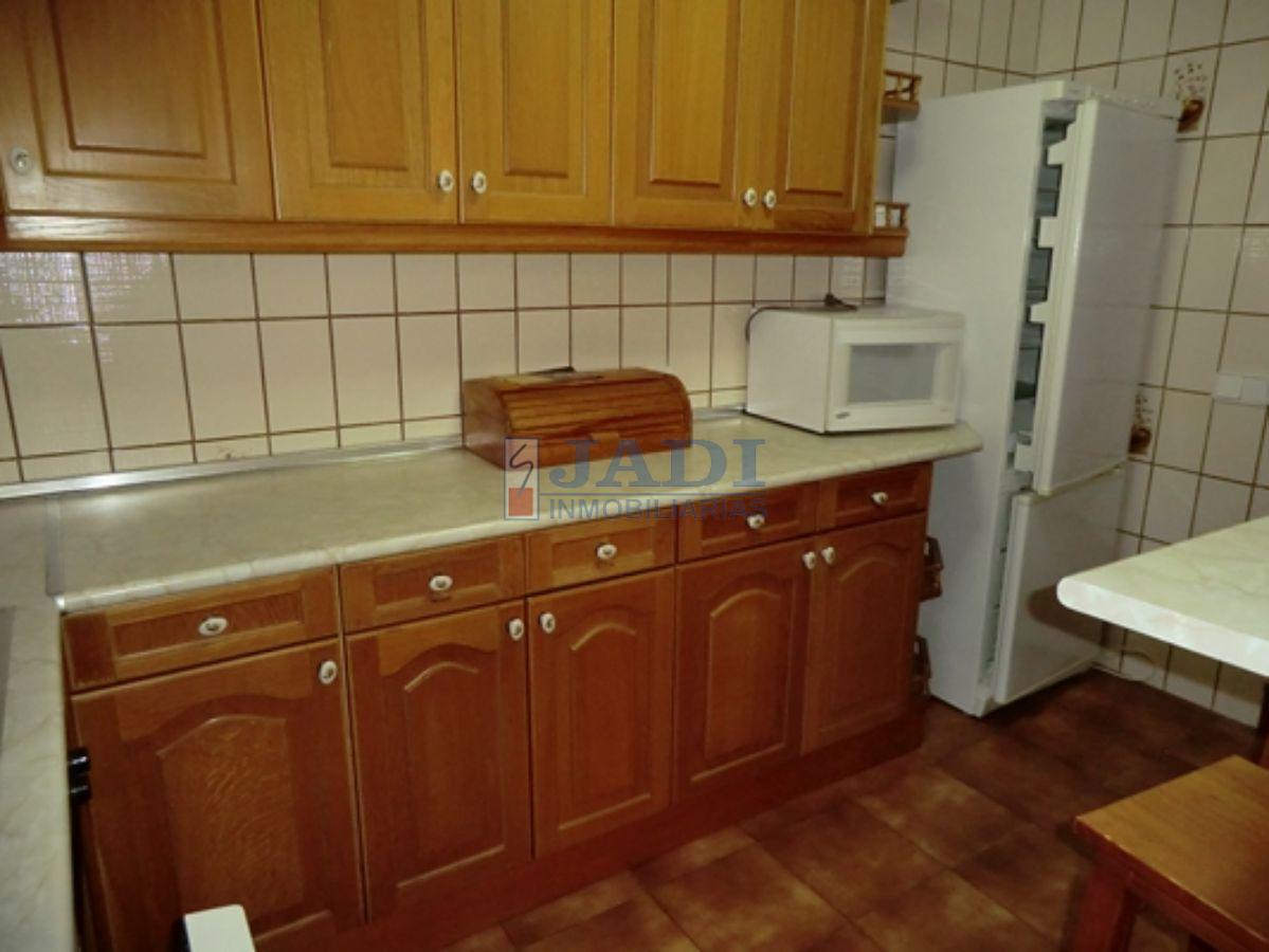 Venta de piso en Valdepeñas