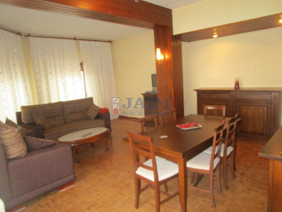 For sale of flat in Valdepeñas