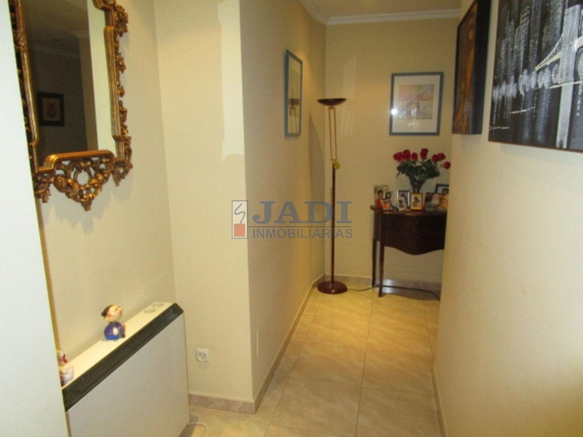 For sale of flat in Valdepeñas