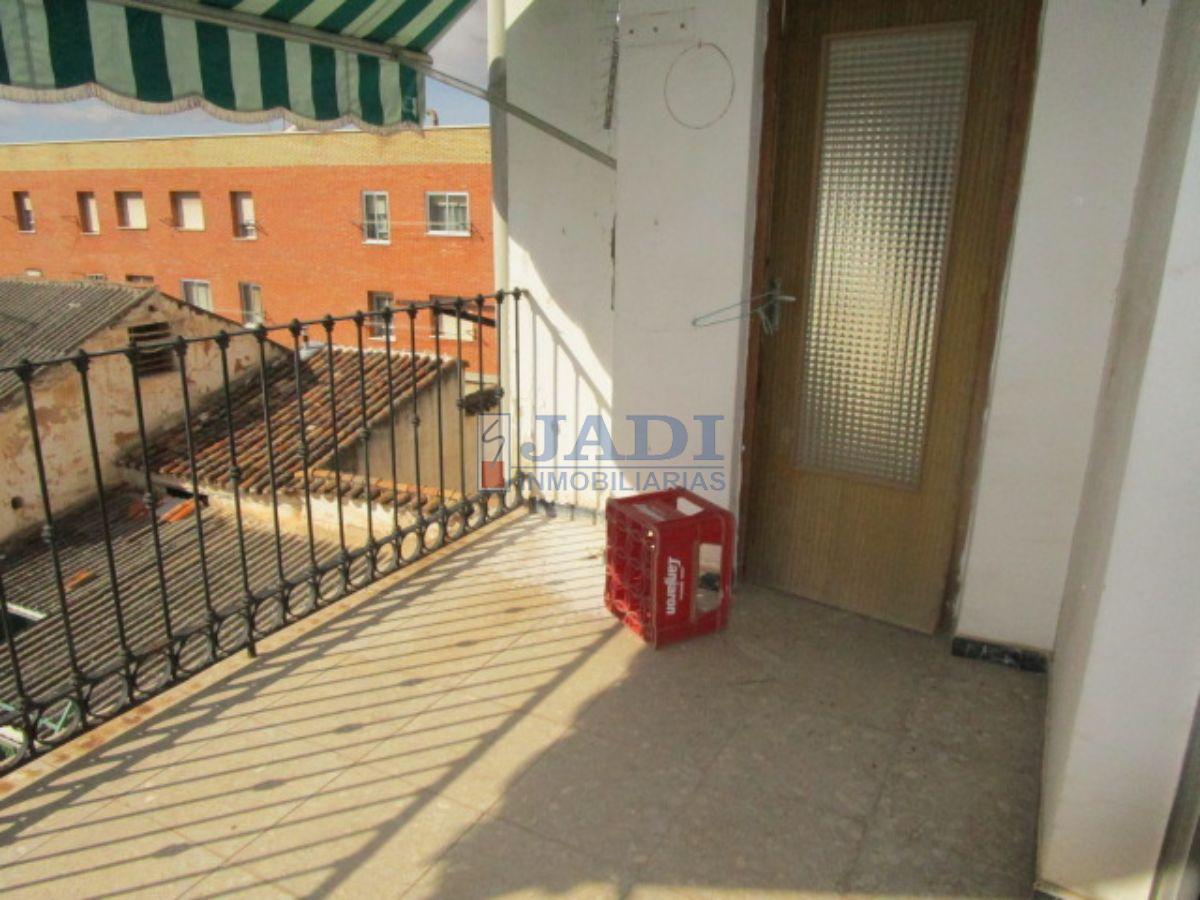 Venta de piso en Valdepeñas