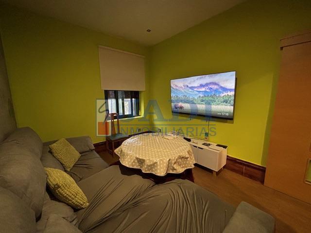 For sale of flat in Valdepeñas