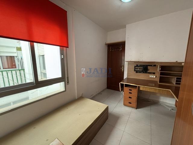 Venta de piso en Valdepeñas