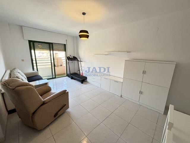 Venta de piso en Valdepeñas