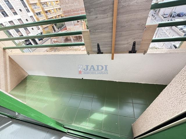 Venta de piso en Valdepeñas