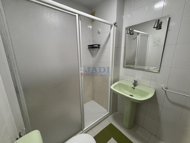 Venta de piso en Valdepeñas