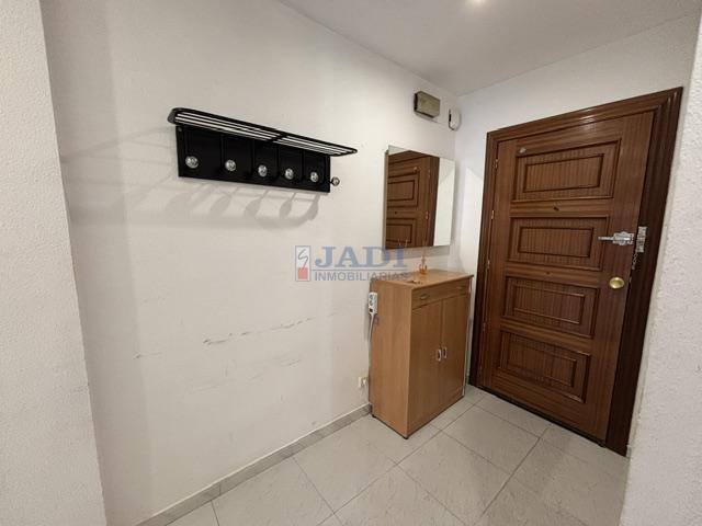 Venta de piso en Valdepeñas