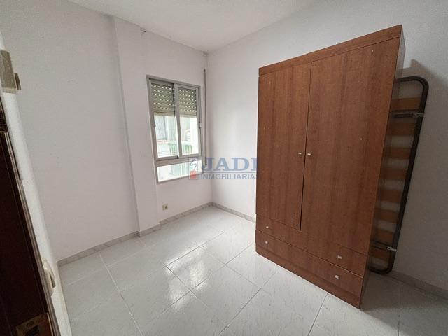 Venta de piso en Valdepeñas