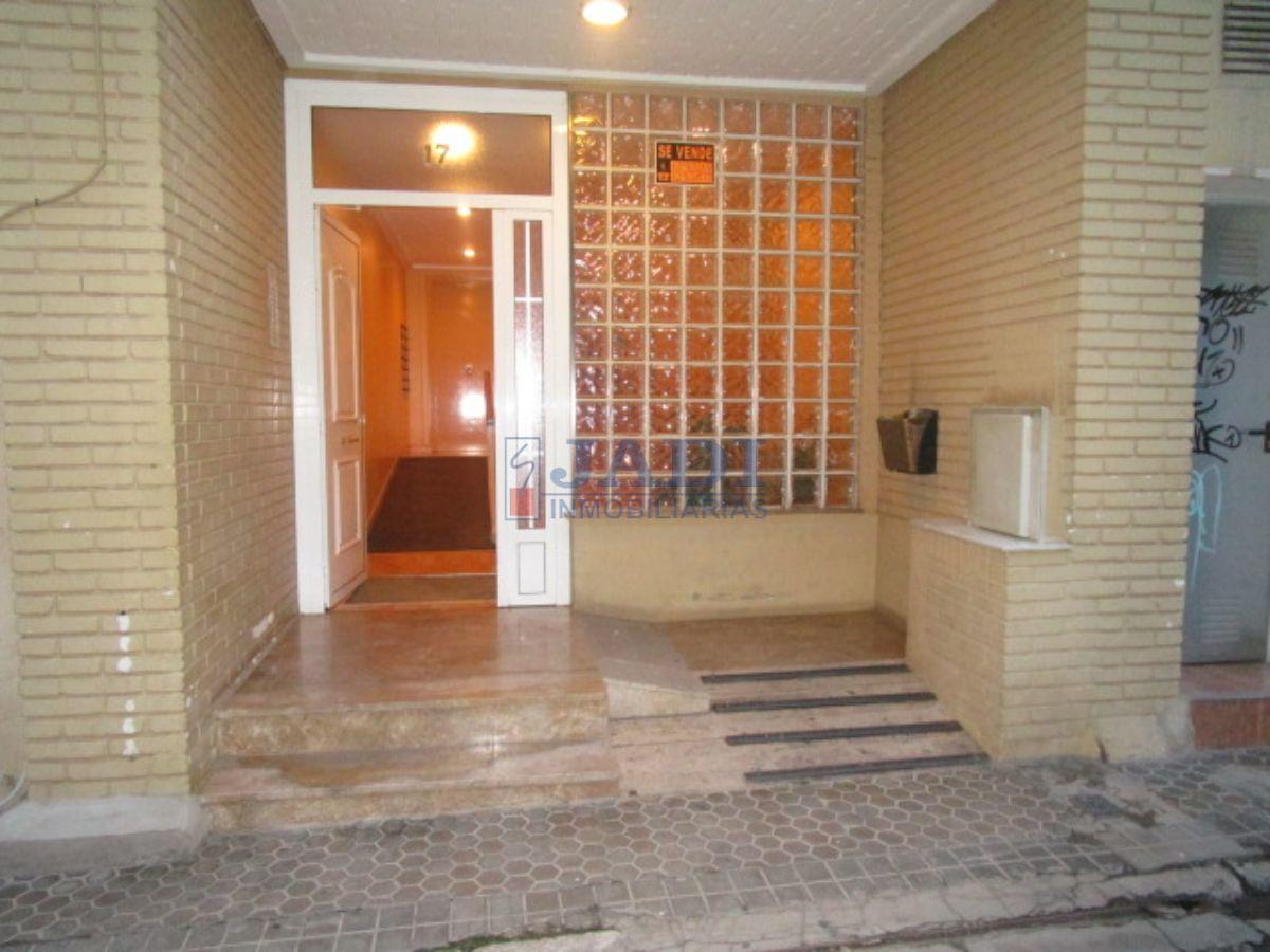 For sale of flat in Valdepeñas