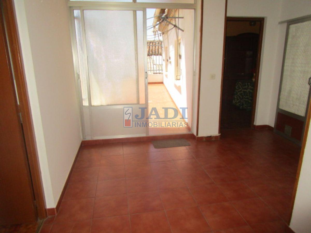 Venta de piso en Valdepeñas