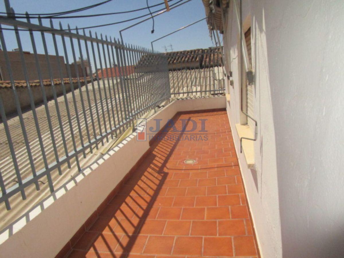 For sale of flat in Valdepeñas