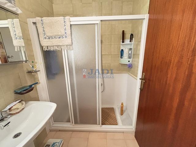 Venta de casa en Valdepeñas