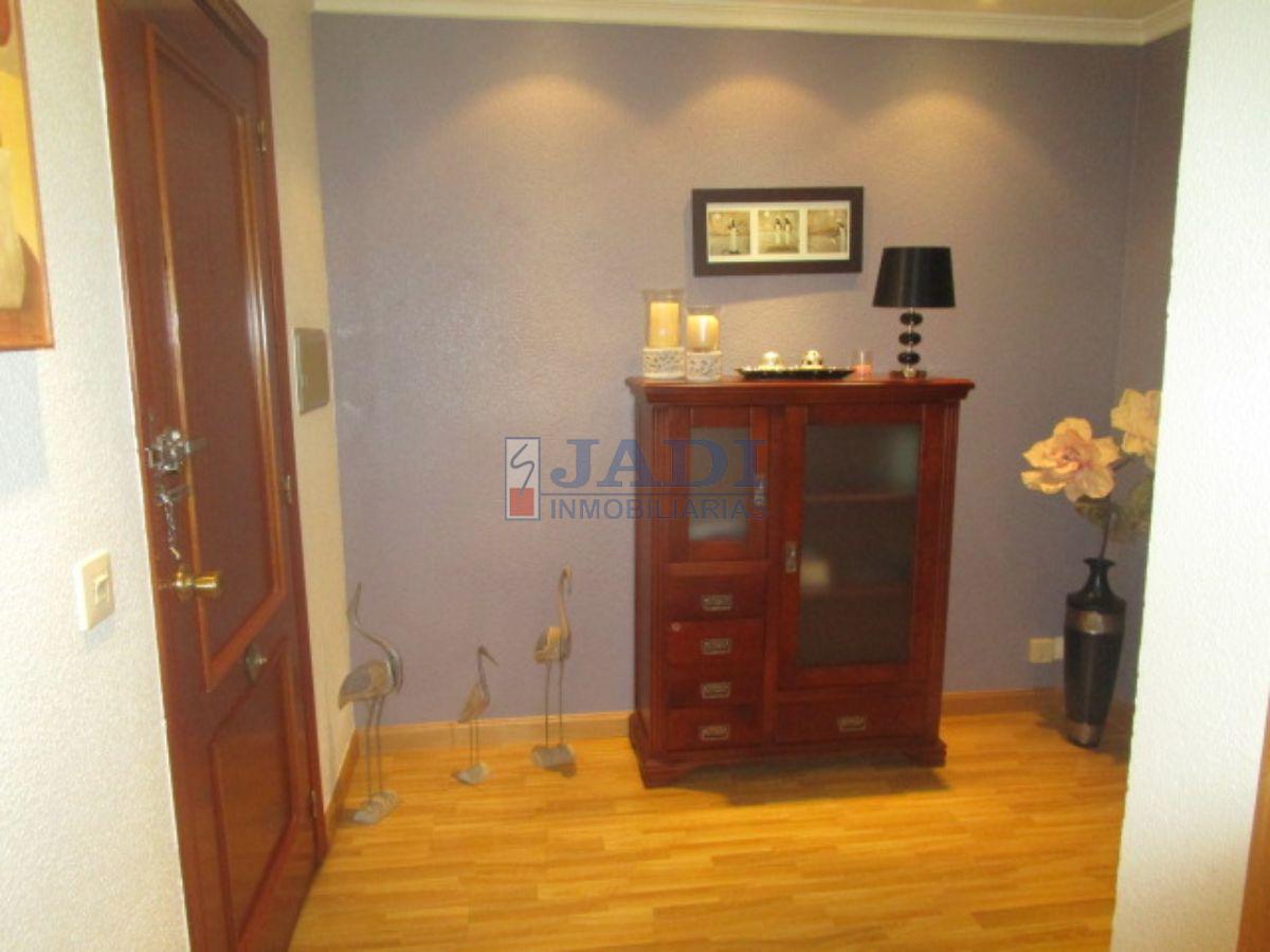 For sale of flat in Valdepeñas
