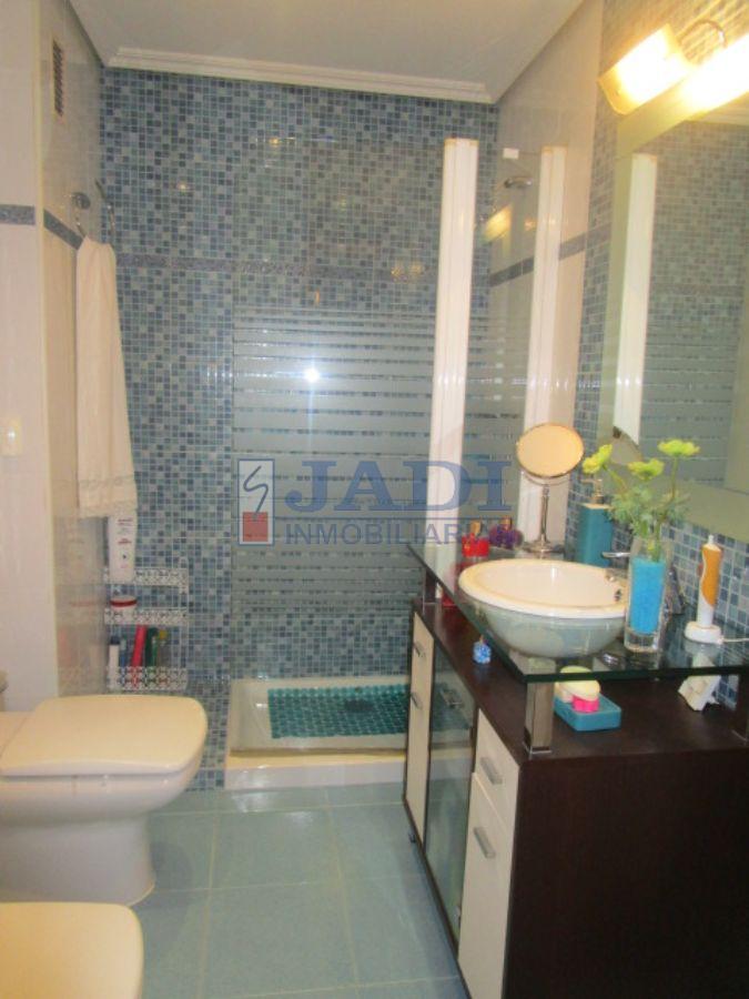For sale of flat in Valdepeñas