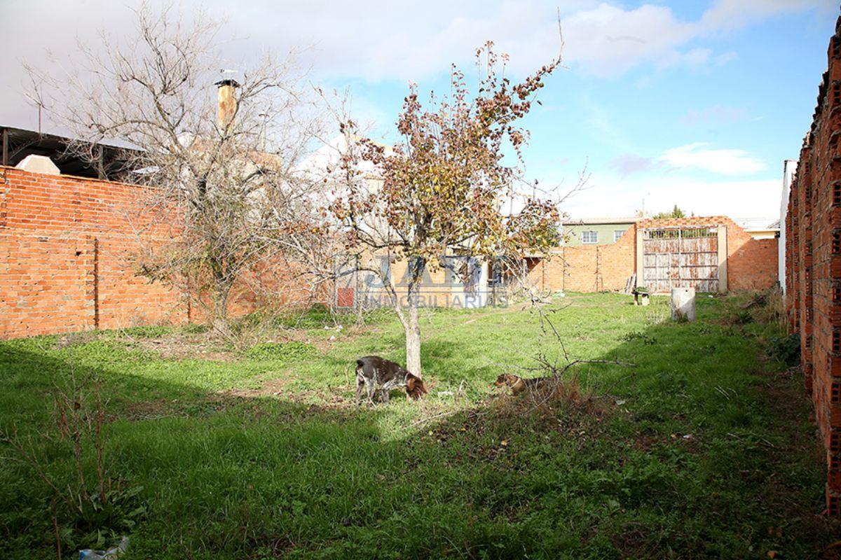 Venta de terreno en Valdepeñas