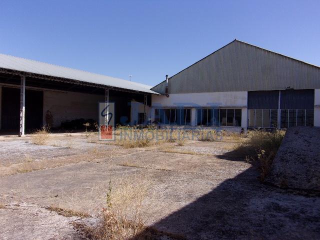 Venta de terreno en Valdepeñas