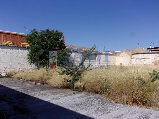 Venta de terreno en Valdepeñas