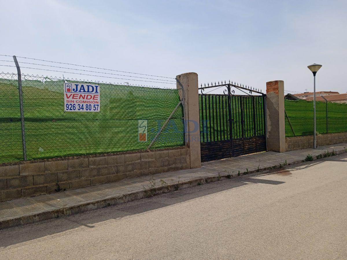 For sale of land in Valdepeñas