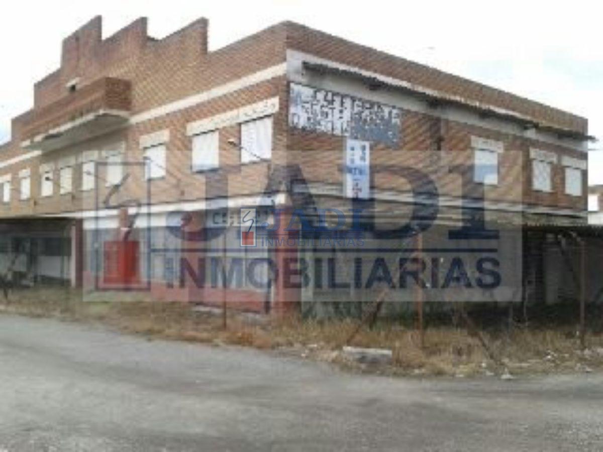 For sale of industrial plant/warehouse in Almuradiel