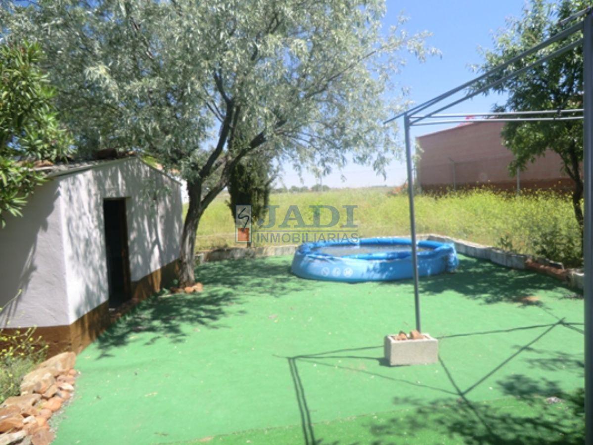 For sale of land in Valdepeñas