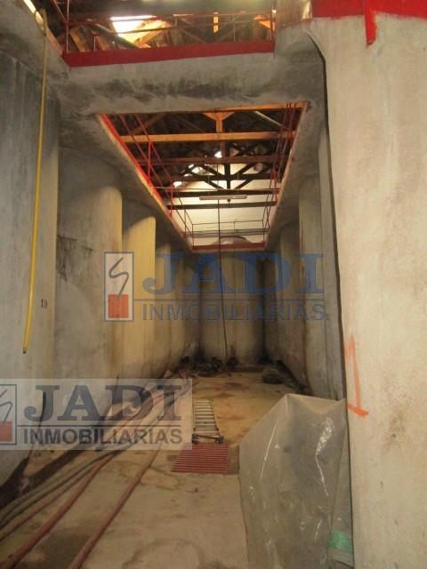 Venta de bodega en Valdepeñas