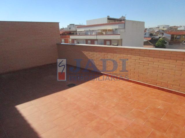 Alquiler de Ático en Valdepeñas