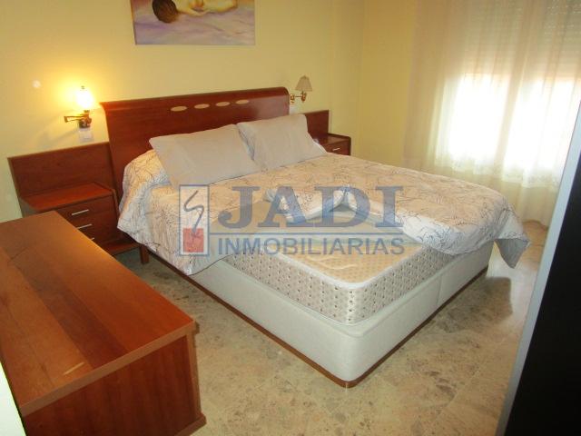 Alquiler de Ático en Valdepeñas