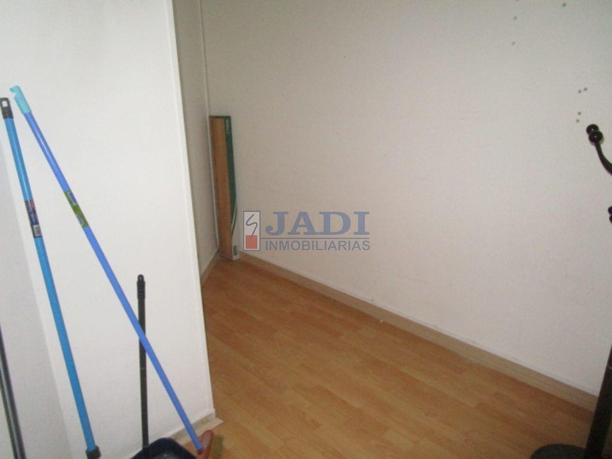 For rent of commercial in Valdepeñas