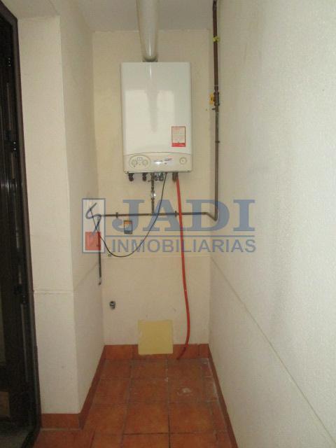 For sale of flat in Valdepeñas