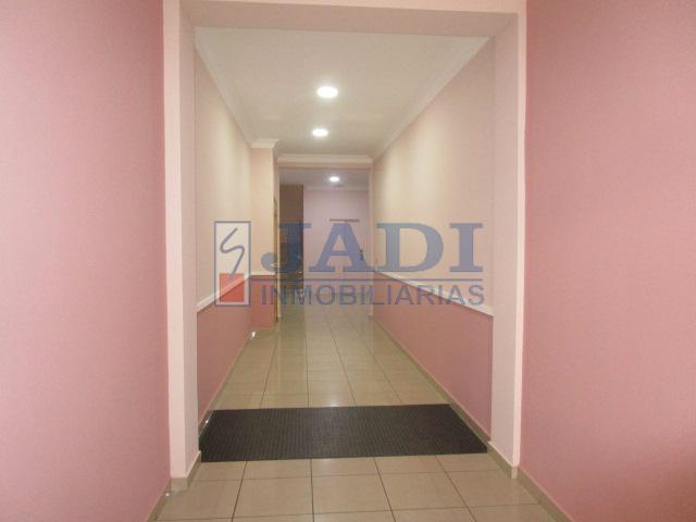 For sale of flat in Valdepeñas