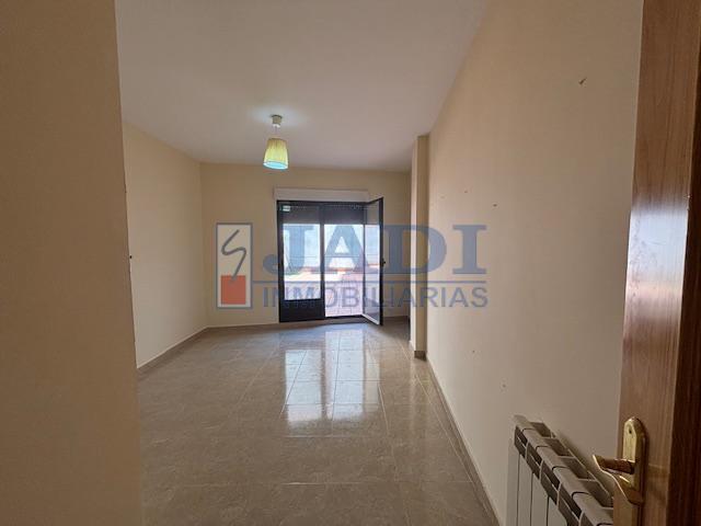 Venta de piso en Valdepeñas