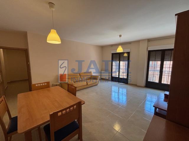 Venta de piso en Valdepeñas