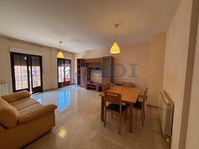 Venta de piso en Valdepeñas