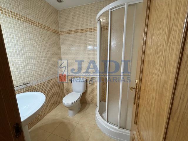 Venta de piso en Valdepeñas