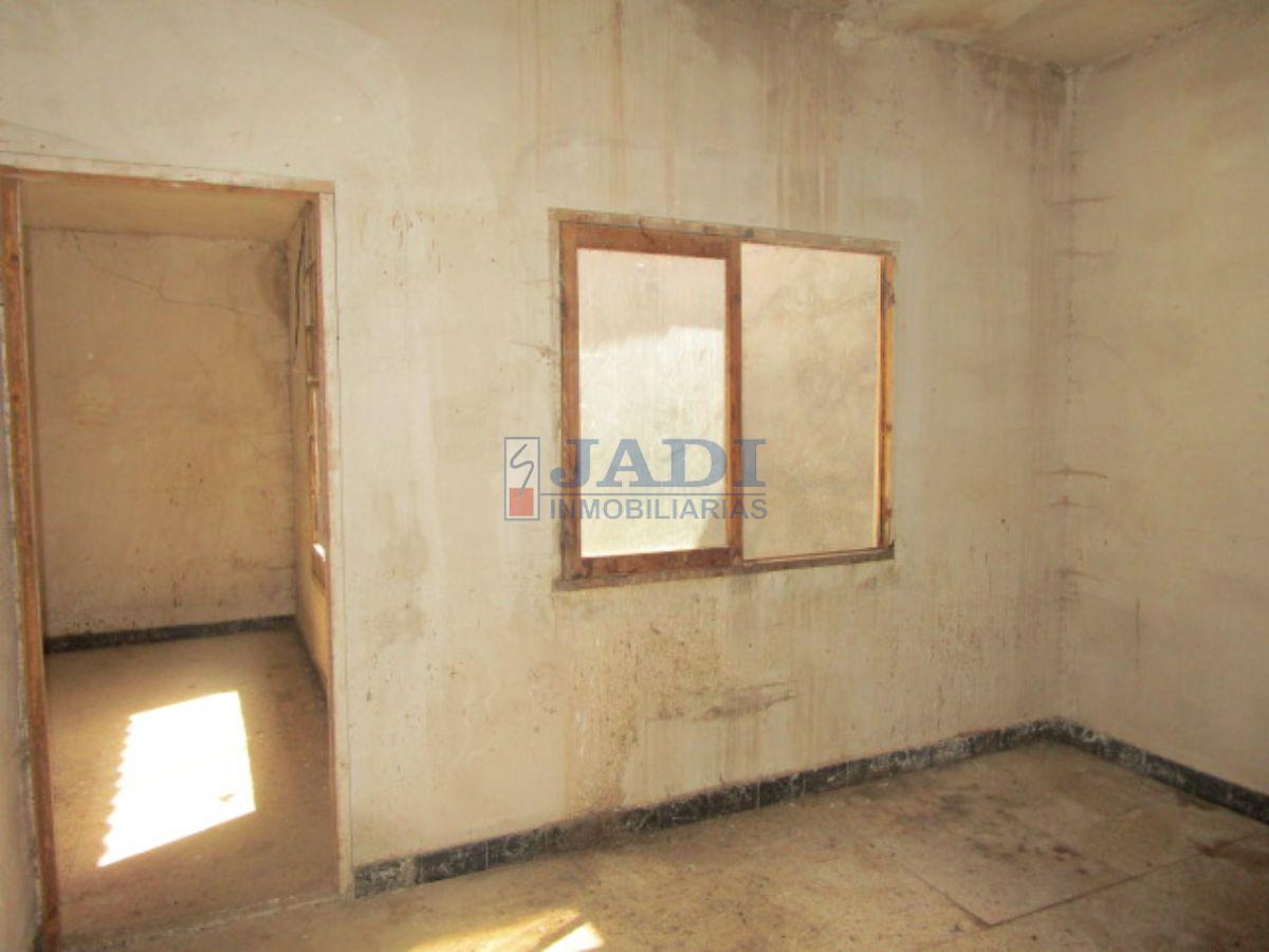 Venta de casa en Valdepeñas