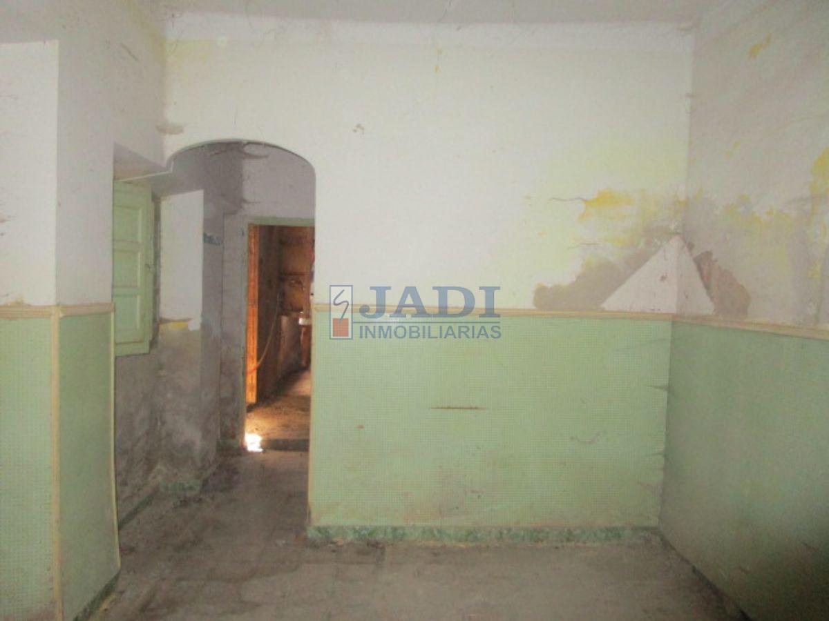 Venta de casa en Valdepeñas