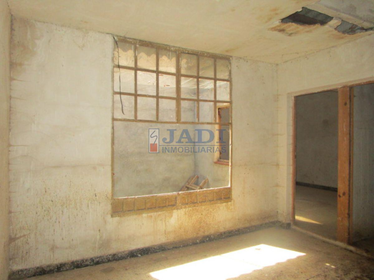 Venta de casa en Valdepeñas