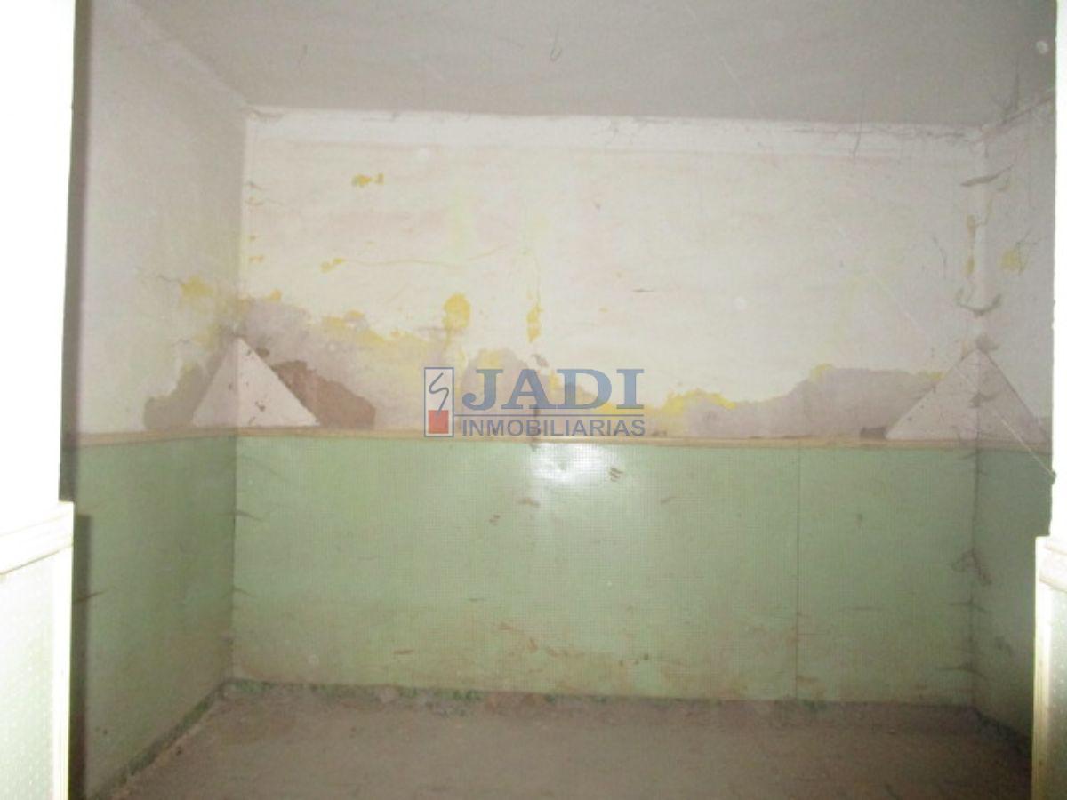 Venta de casa en Valdepeñas