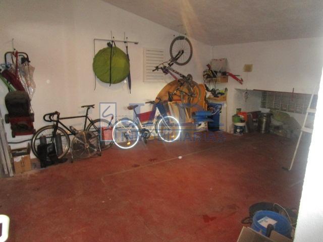 For sale of house in Valdepeñas