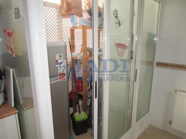 For sale of house in Valdepeñas