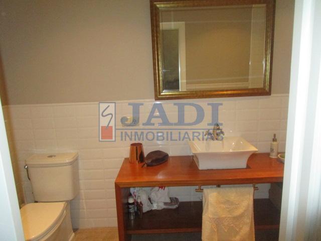 For sale of house in Valdepeñas