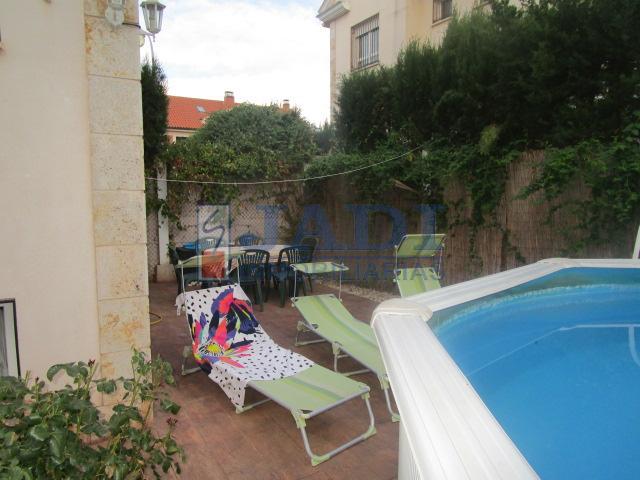For sale of house in Valdepeñas
