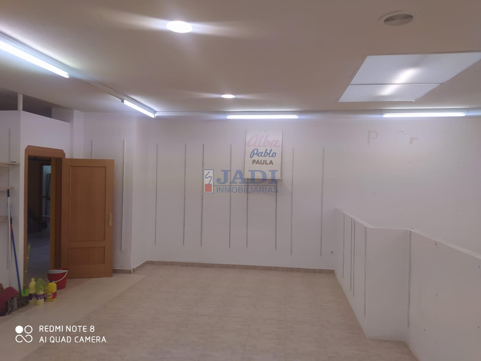 For rent of commercial in Valdepeñas