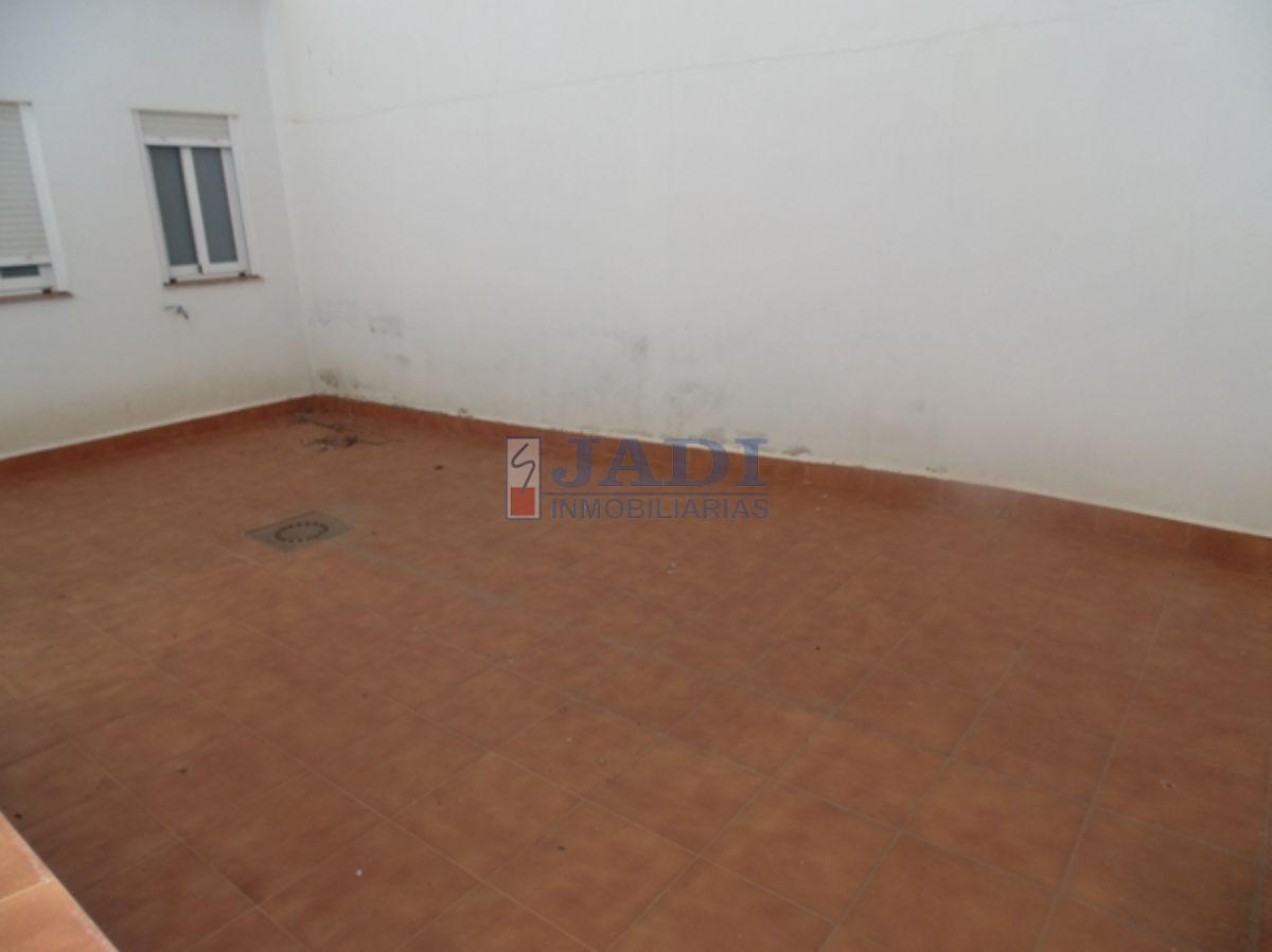 Alquiler de local comercial en Santa Cruz de Mudela